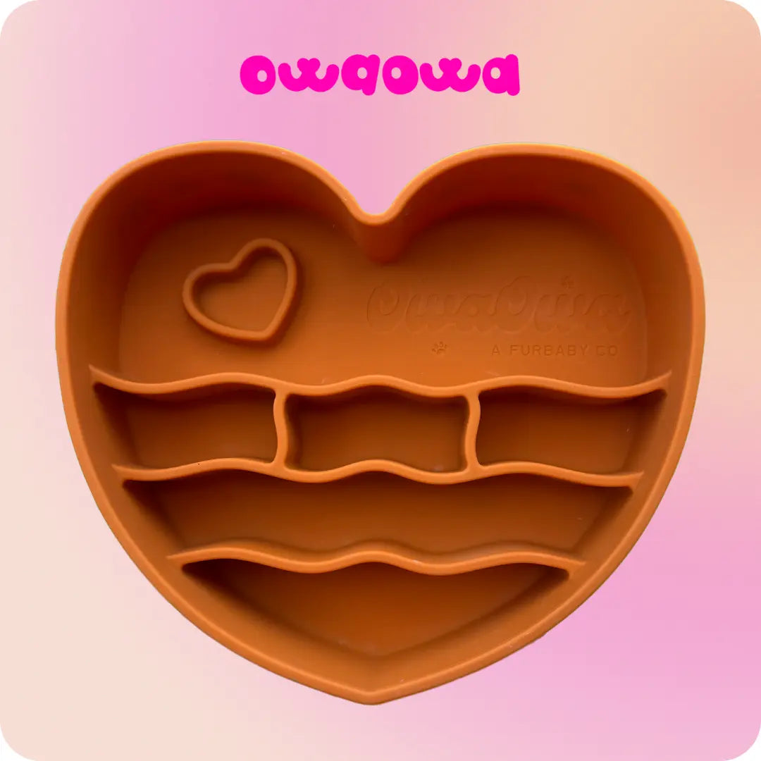 Owa Owa Heart-Shaped Slow Feeder - Premium Food-Grade Silicone Feeding Bowl for Dogs & Cats - Biologically Balanced Diet & Optional Superfoods - Dishwasher-Safe & Easy to Clean - Mexican Barro-Inspired Rim Design